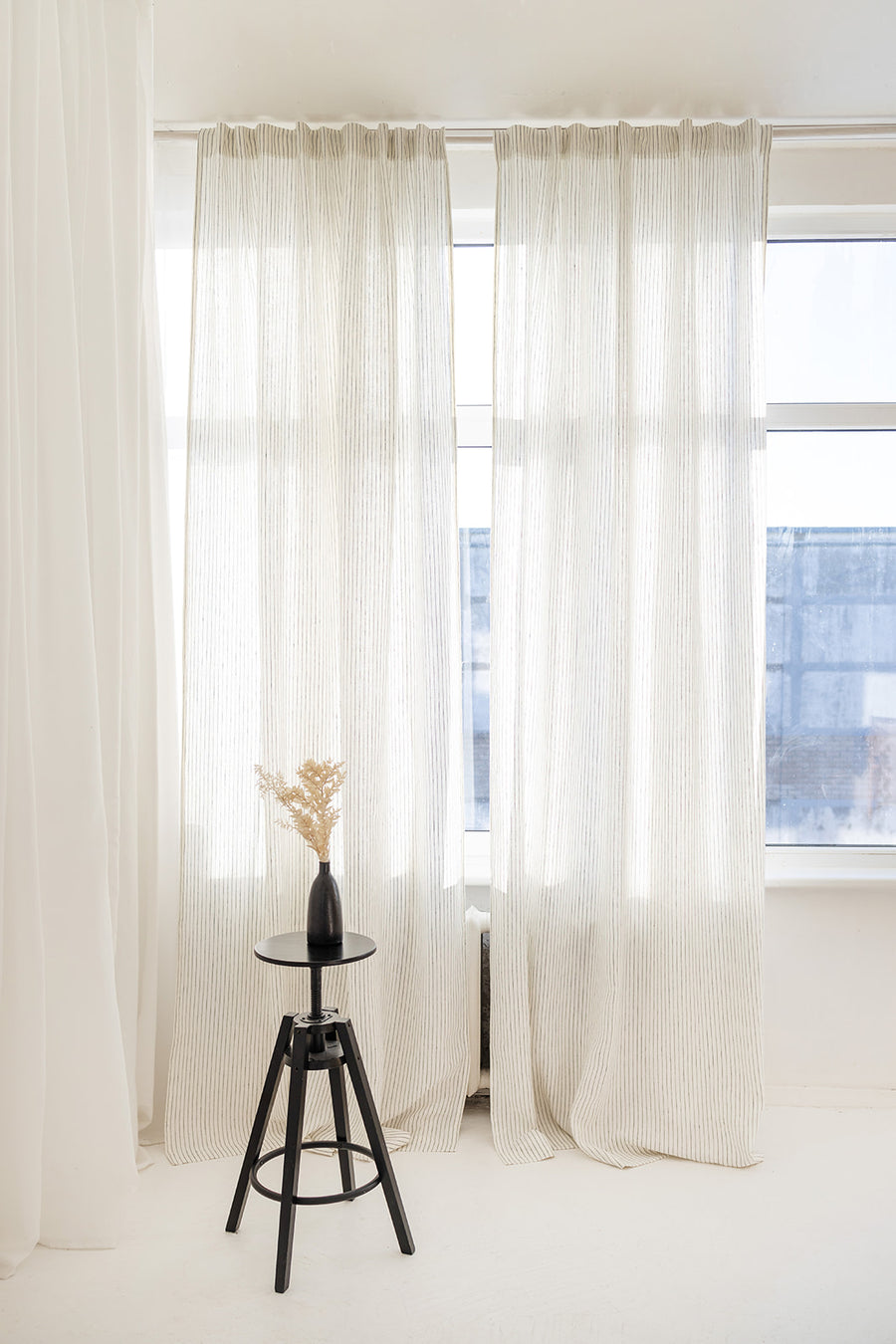 linen curtain