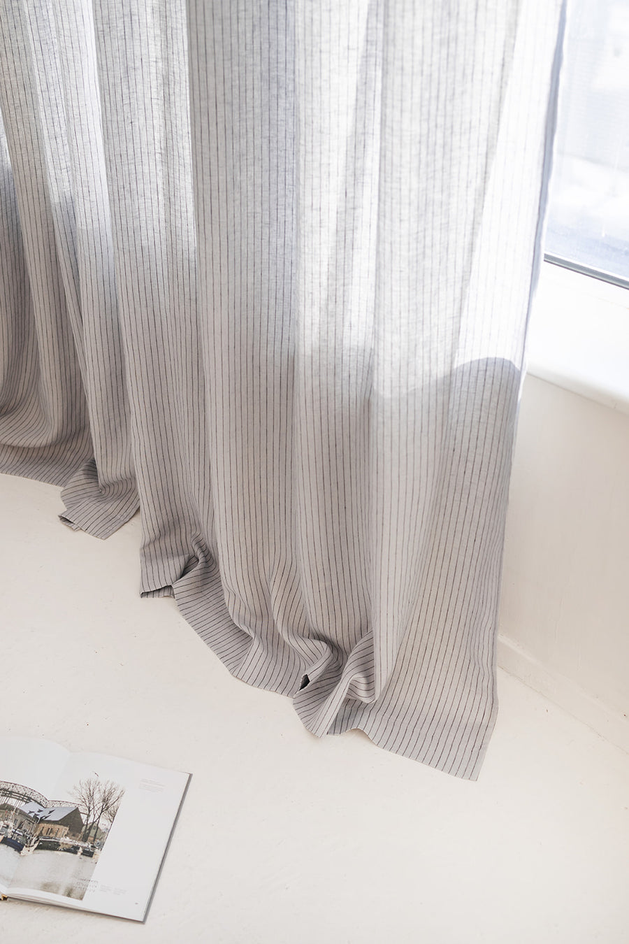 linen curtain