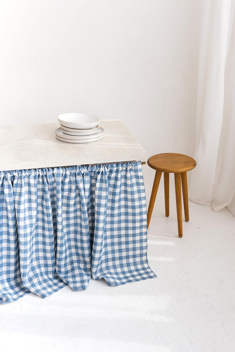 linen sink skirt