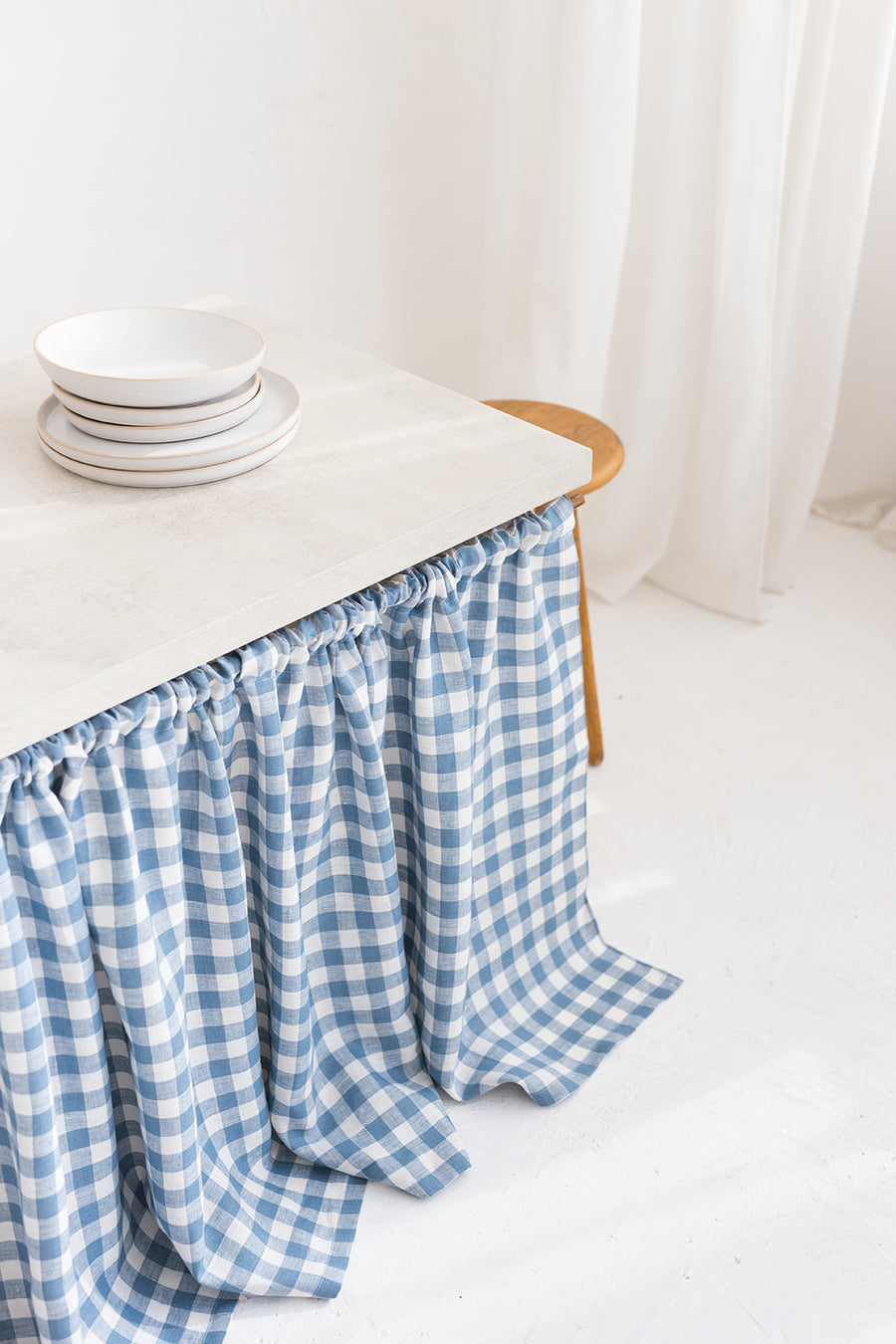 linen sink skirt